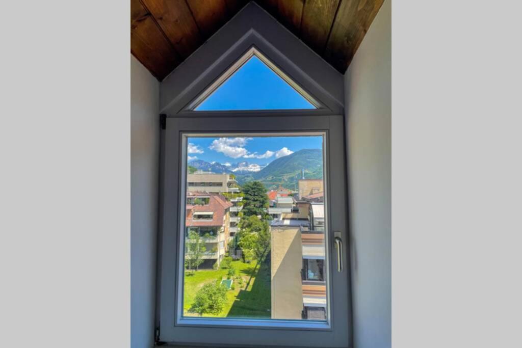 Design Apartment In The Heart Of Bolzano Exterior photo